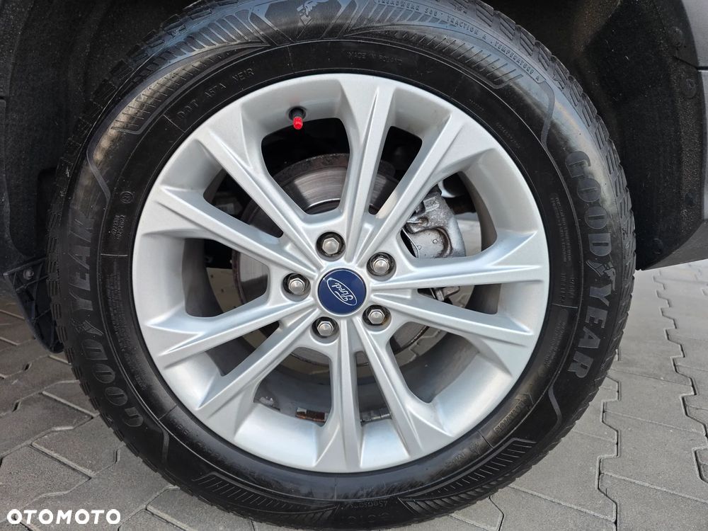 Ford Kuga 1.5 TDCi FWD Trend - 11
