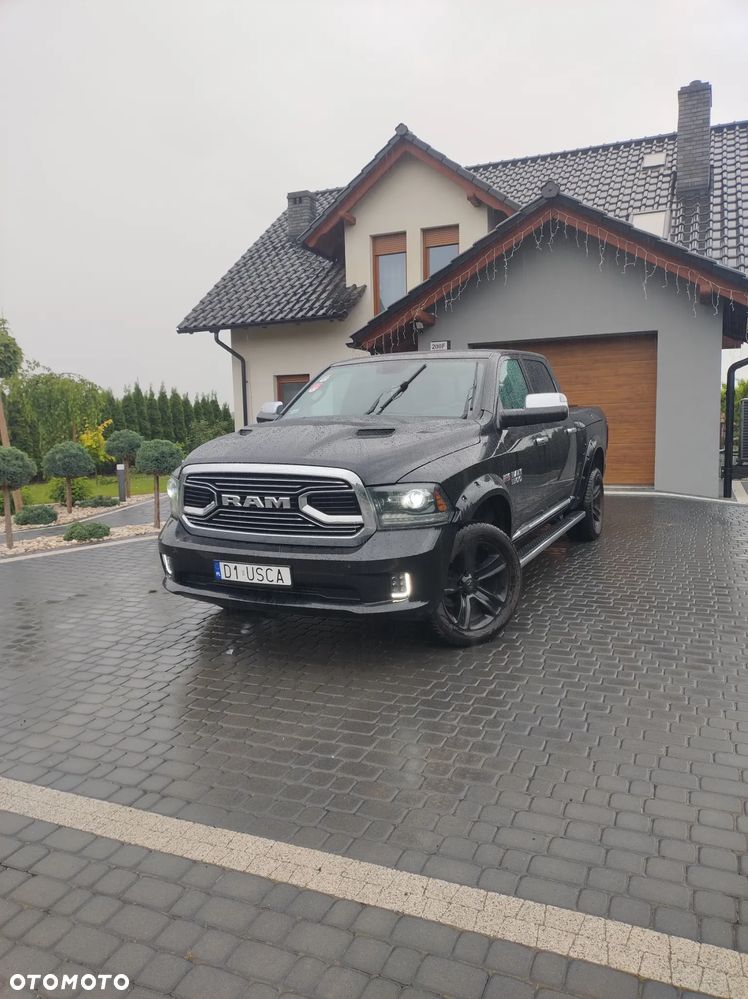 Dodge RAM - 1