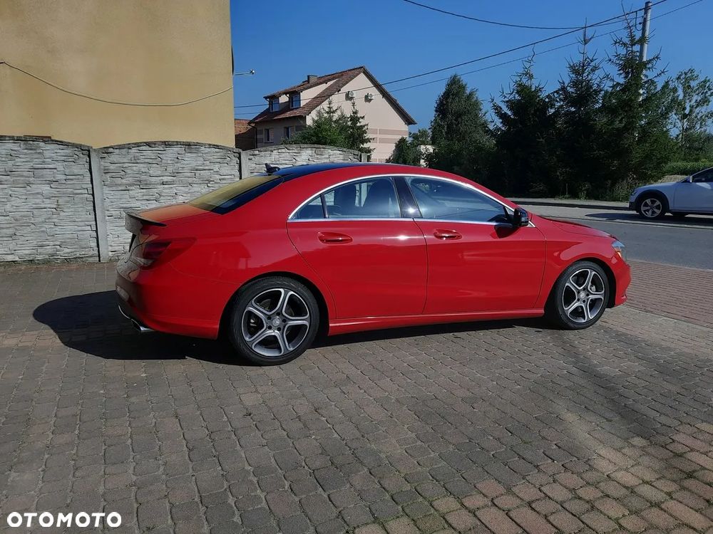Mercedes-Benz CLA 250 7G-DCT Sport - 8