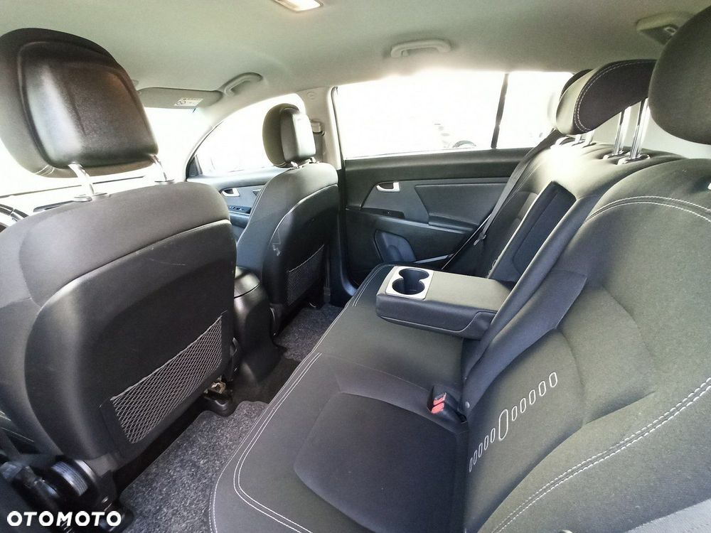 Kia Sportage 1.6 GDI Business Line L 2WD - 8