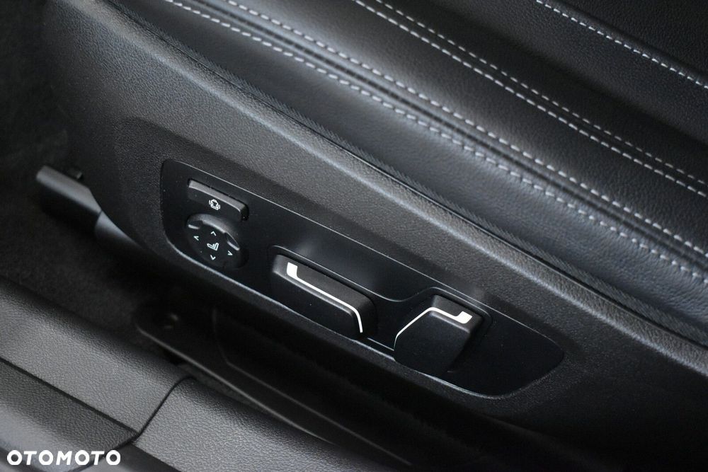 BMW Seria 3 - 11