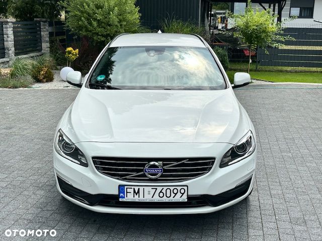 Volvo V60 D4 Geartronic Summum - 2