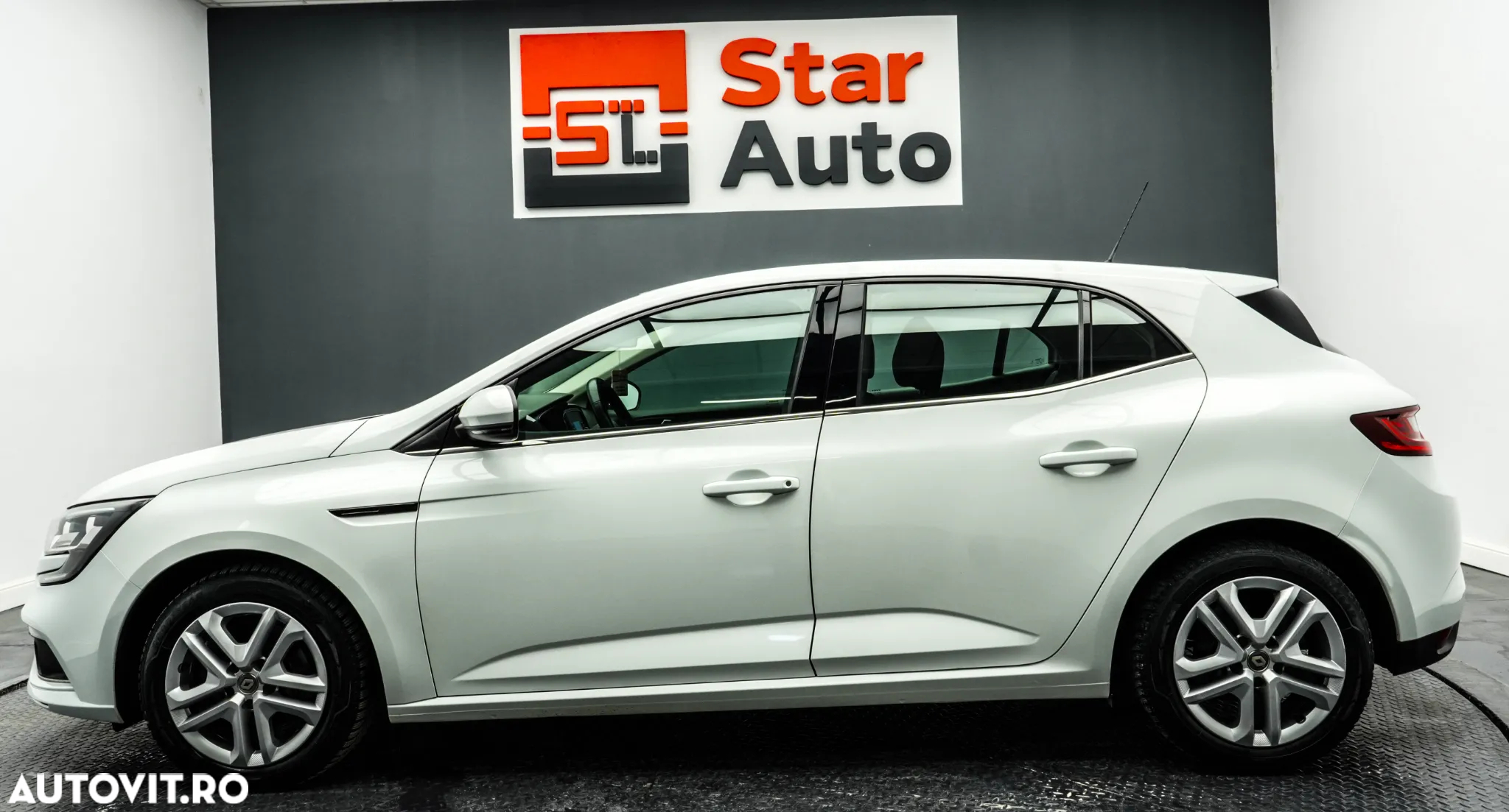 Renault Megane Blue dCi 116 Intens - 10