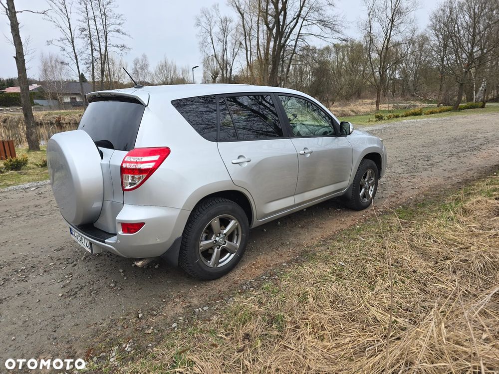 Toyota RAV4 2.0 VVT-i Premium MS - 2