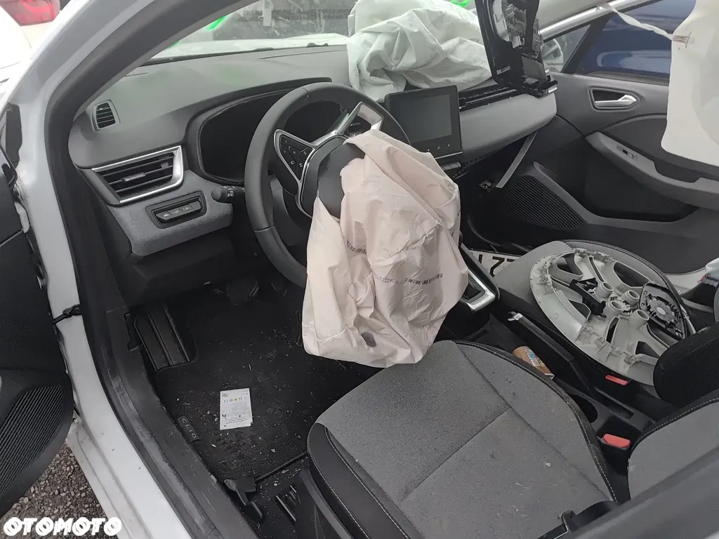 Renault Clio E-TECH Full Hybrid 145 EQUILIBRE - 8