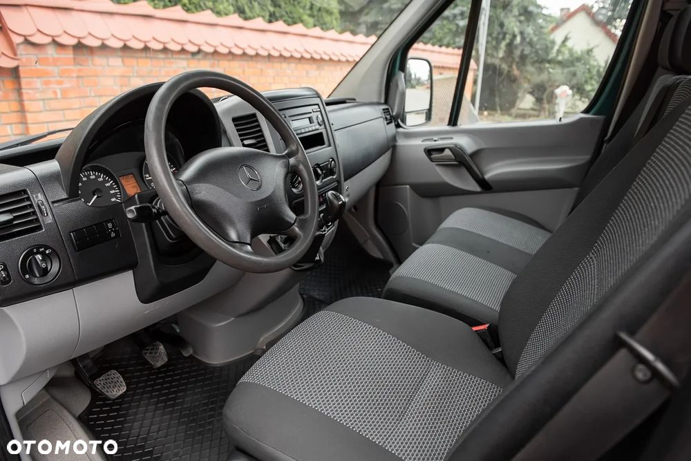 Mercedes-Benz sprinter - 11