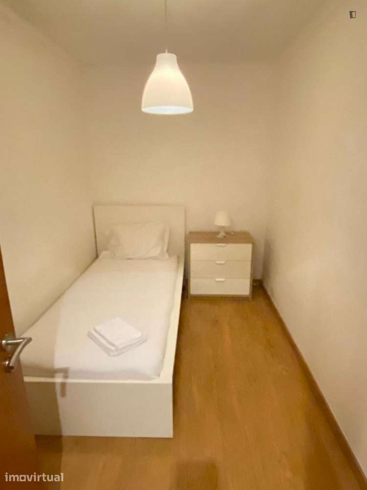Apartamento com 5 quartos - localizado em Olivais Lisbon - Grande imagem: 4/23