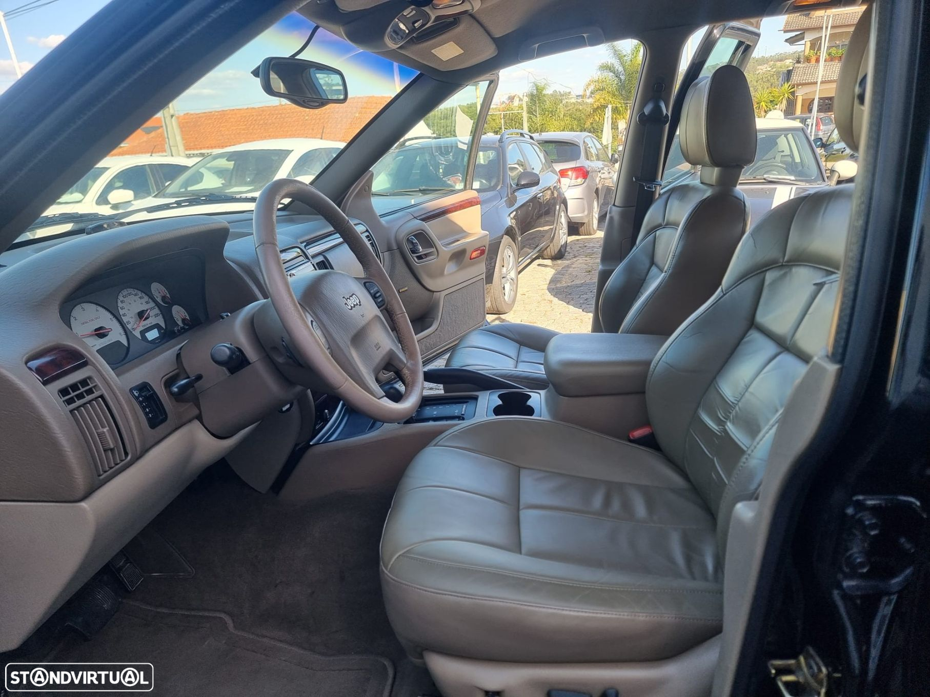 Jeep Grand Cherokee 3.1 TD Laredo - 9