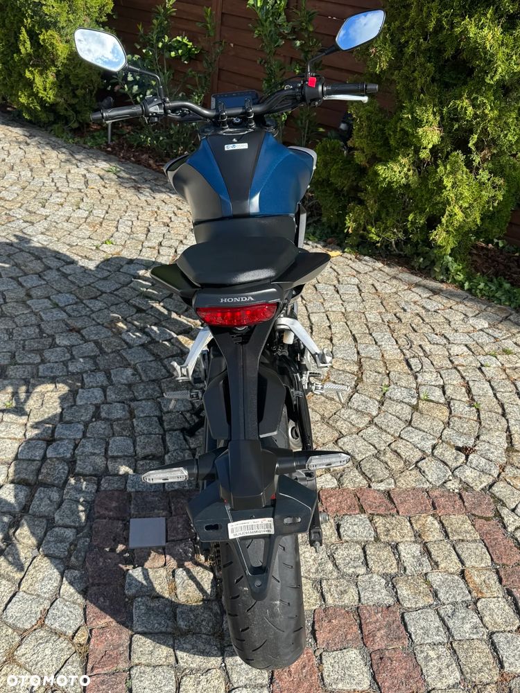 Honda CBR - 6