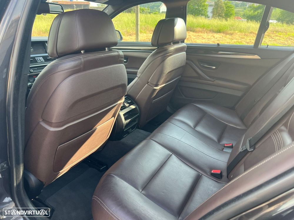 BMW 525 d Pack M Auto - 13
