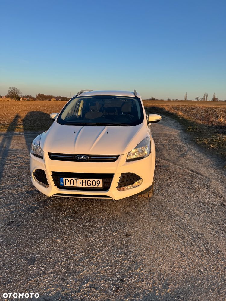 Ford Kuga 1.5 EcoBoost 2x4 Trend - 5