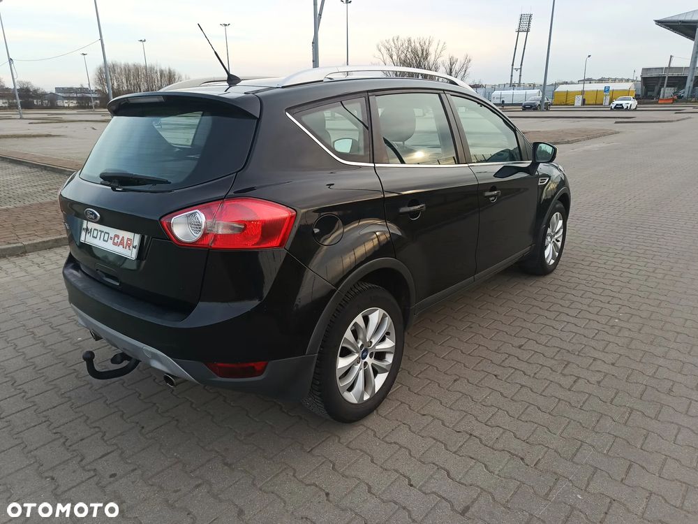 Ford Kuga 2.0 TDCi 2x4 Titanium - 6