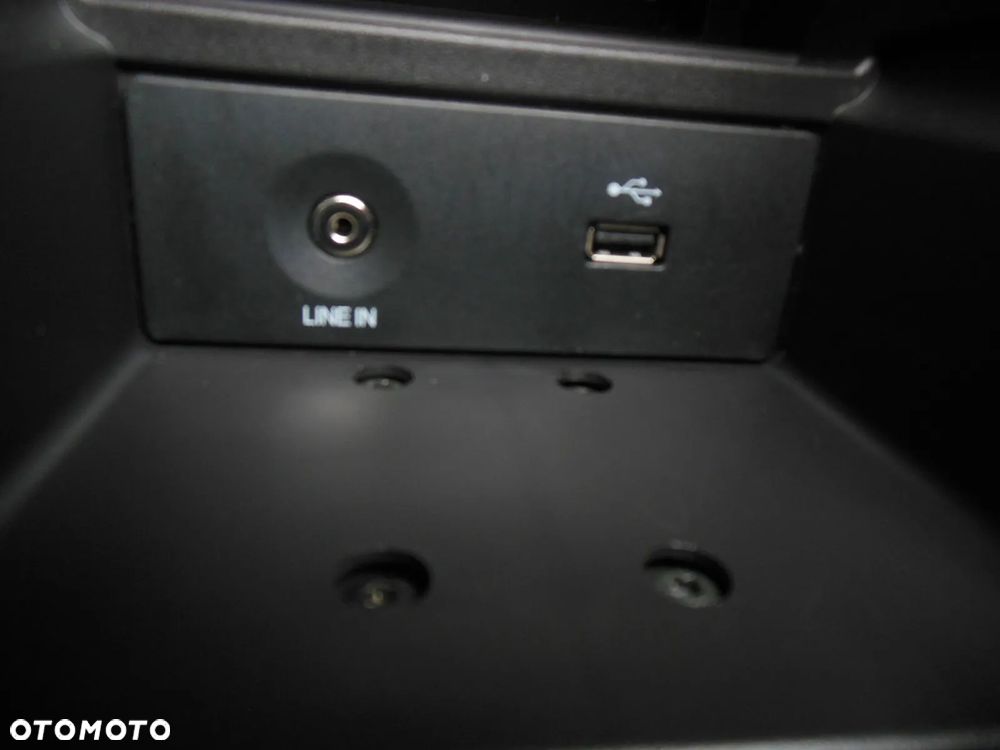 Ford Focus Turnier 1.0 EcoBoost Start-Stopp-System Business Edition - 18