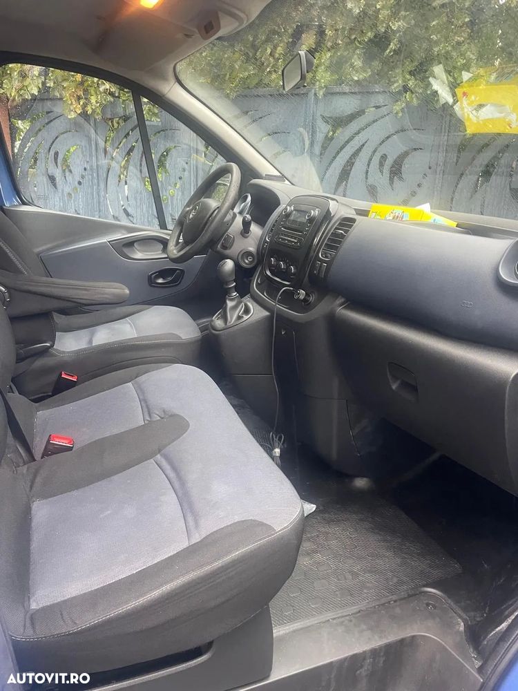 Opel Vivaro - 9