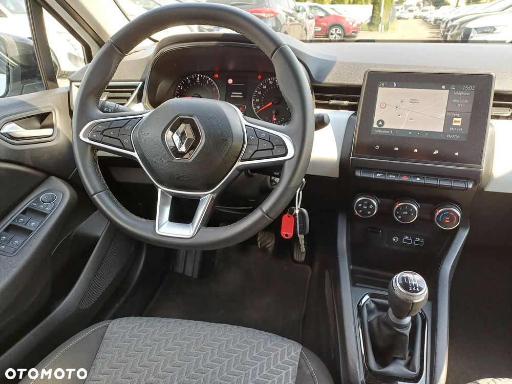 Renault Clio 1.0 TCe Evolution - 23