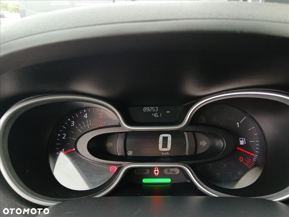 Renault trafic - 11