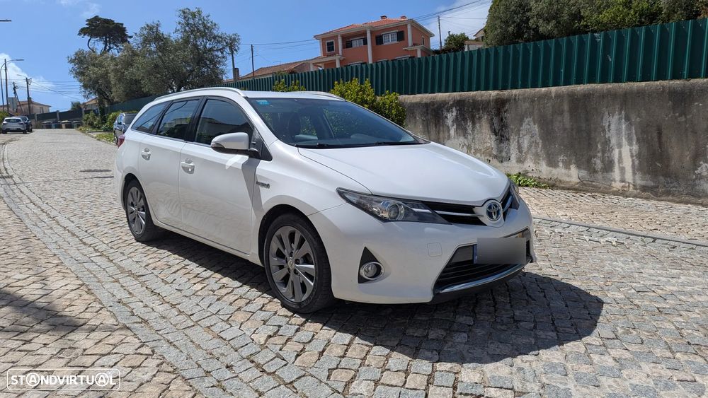 Toyota Auris 1.8 HSD P.Te.+17+E.Al.+Navi - 9