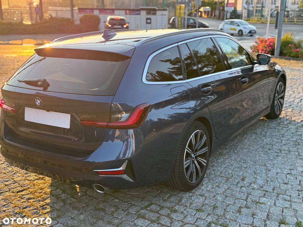BMW Seria 3 320d Luxury Line sport - 5