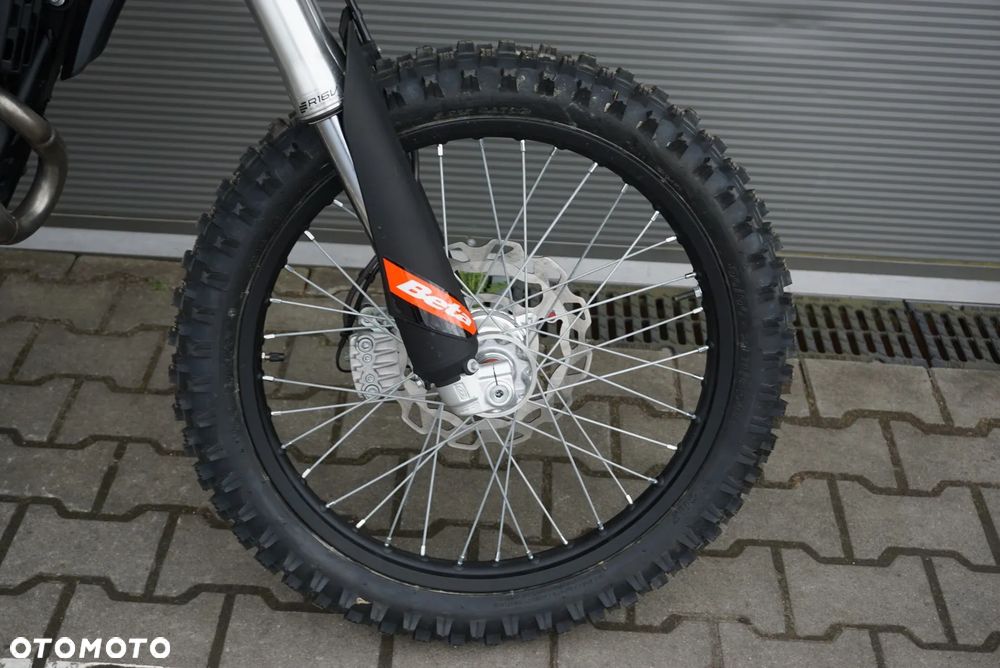 Beta RR - 10