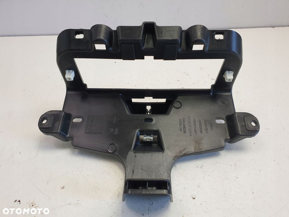 Opel Corsa F STELAŻ RADIA Ramka 39176209 - 7