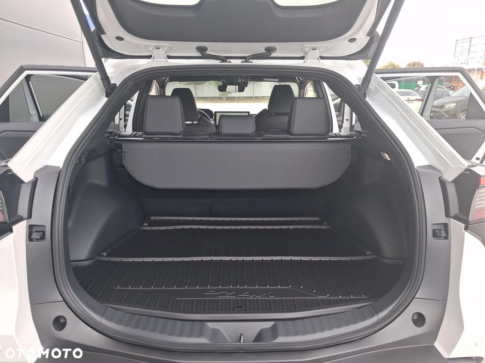 Toyota bZ4X 73.1kWh Style - 13