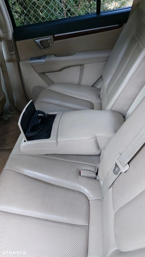 Hyundai Santa Fe - 5