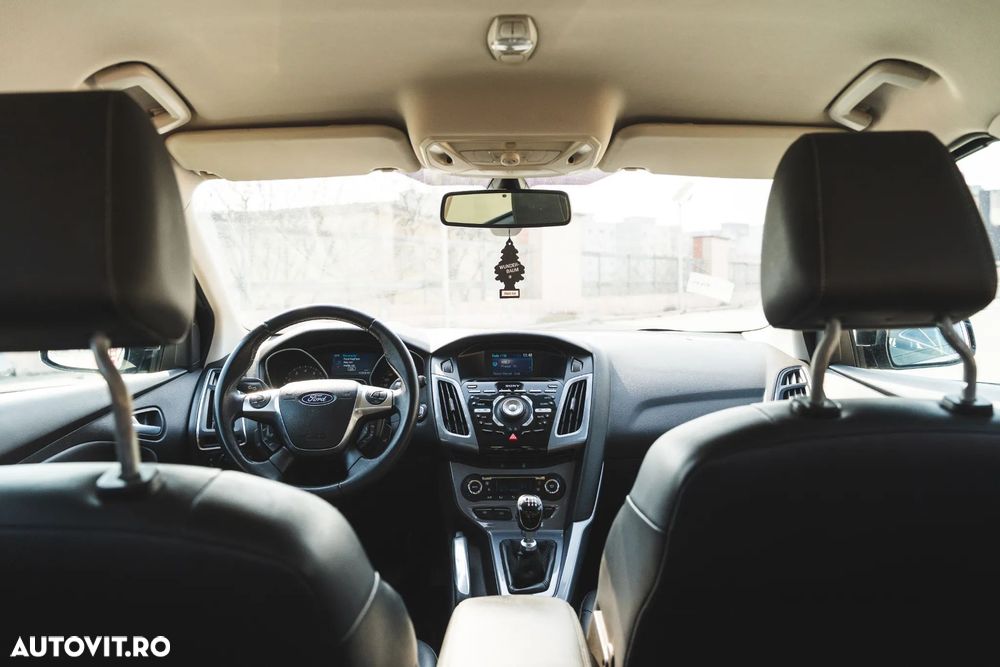 Ford Focus 1.6 EcoBoost Start-Stopp-System Titanium - 17