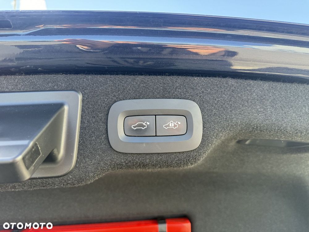 Volvo S90 - 29