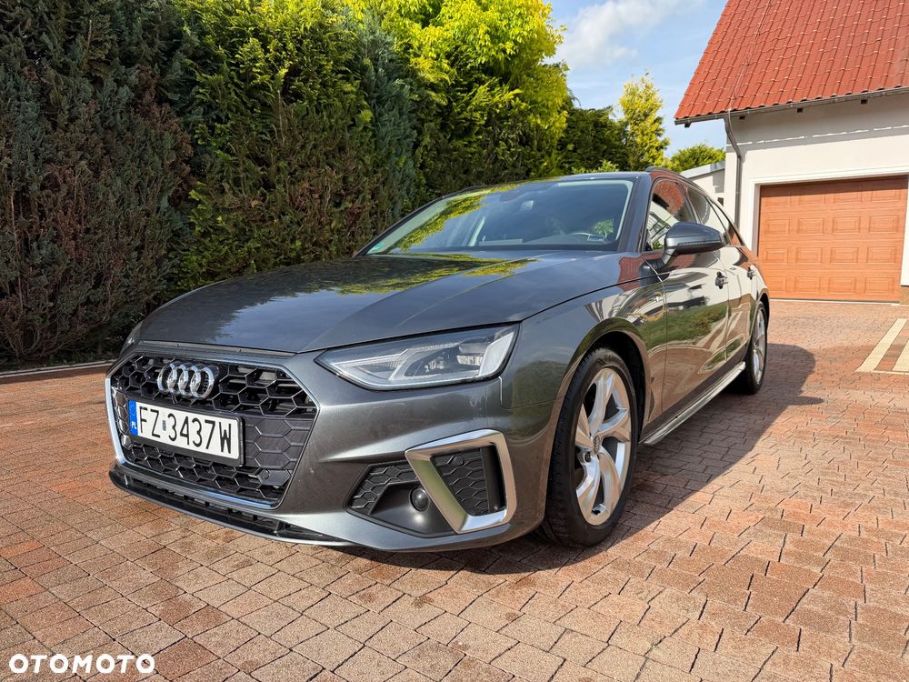 Audi A4 Avant - 1