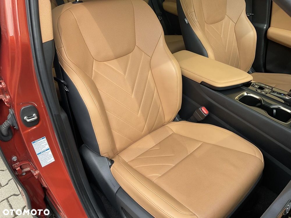 Lexus NX 350h Omotenashi AWD - 10