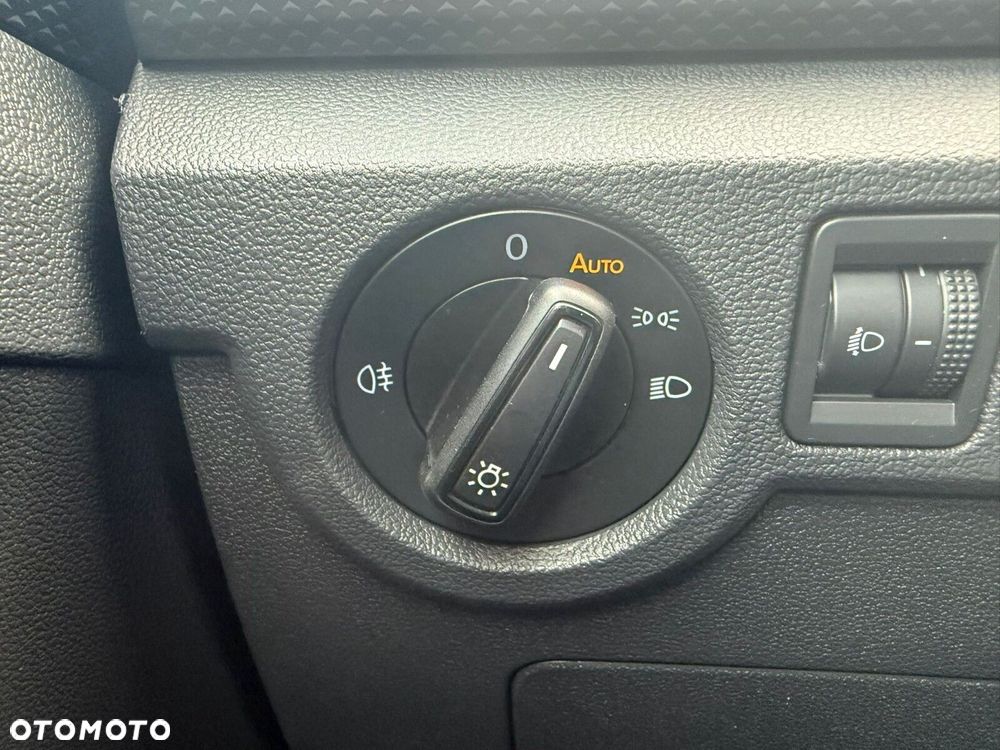 Volkswagen T-Cross 1.0 TSI Life - 27