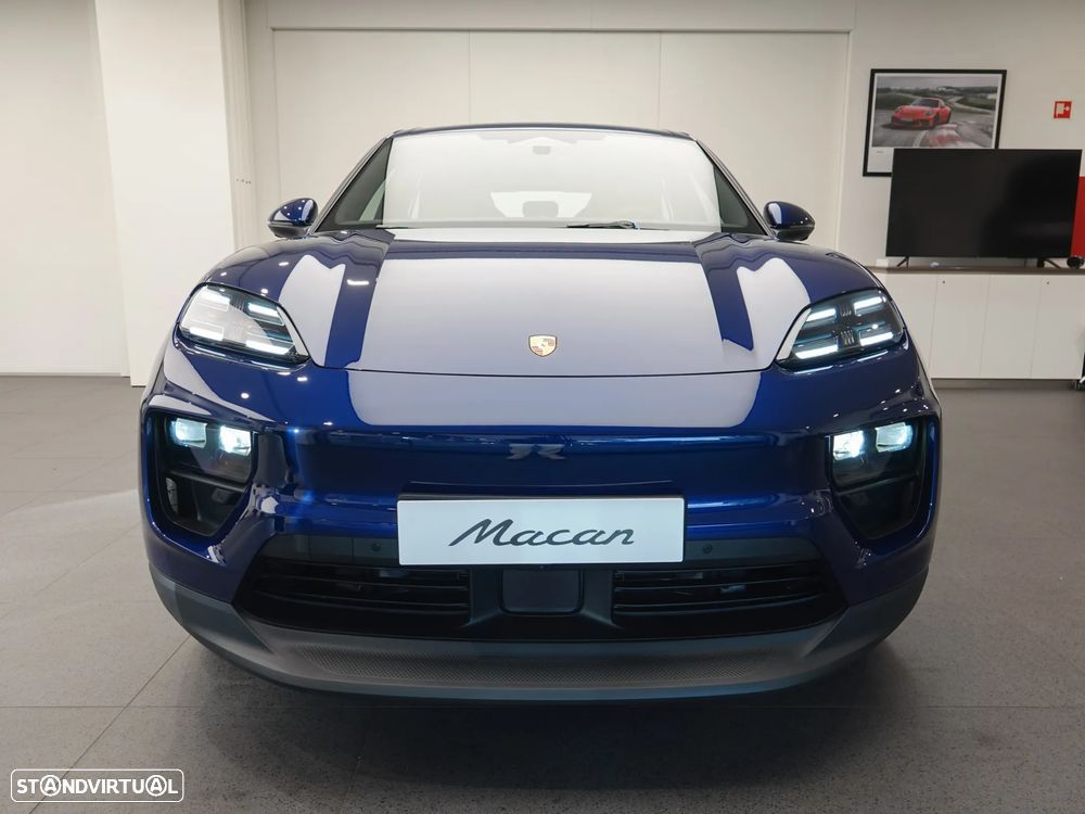 Porsche Macan Electric 4S - 12