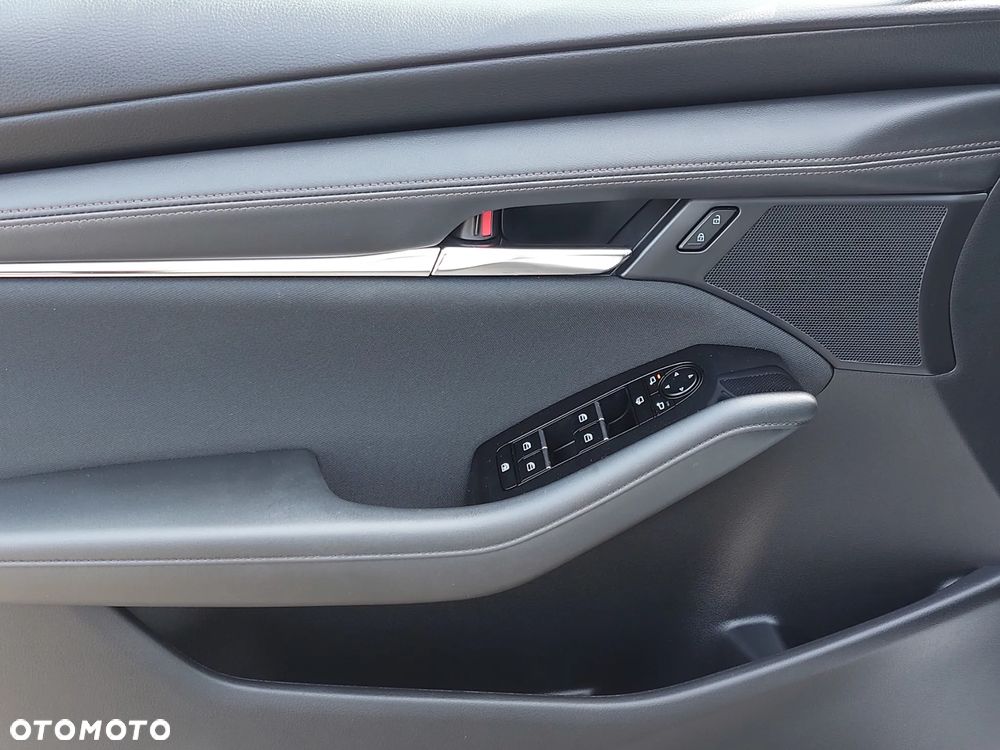 Mazda 3 2.0 mHEV Kanjo - 15