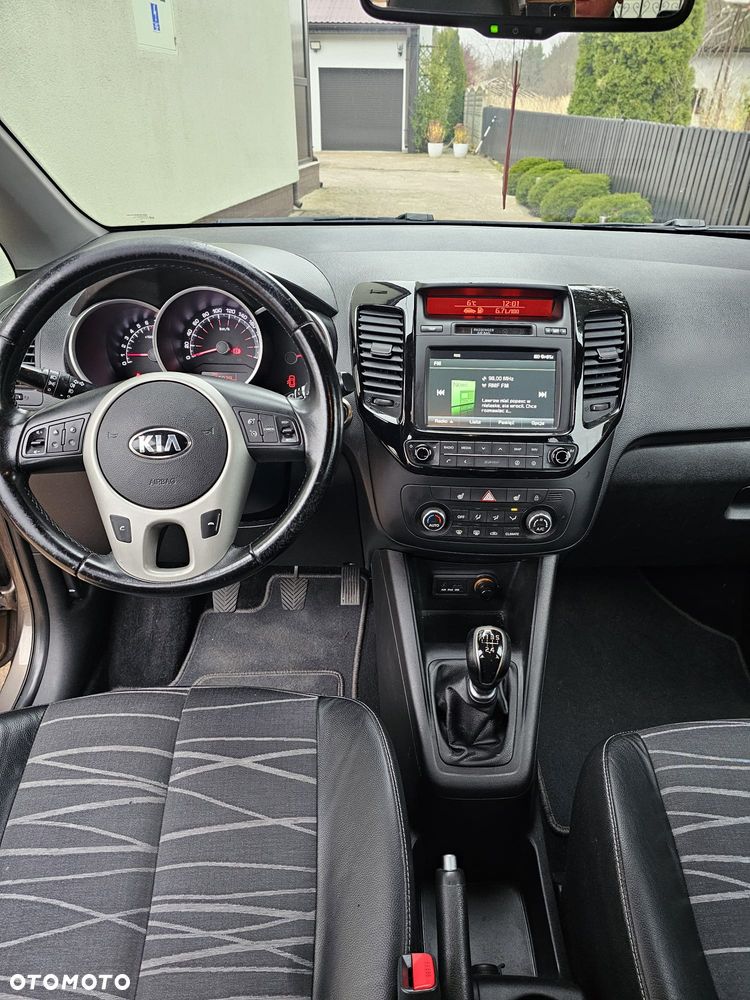 Kia Venga 1.4 L - 8