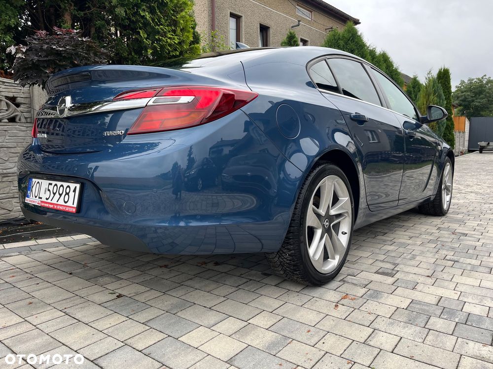 Opel Insignia 1.6 T Edition S&S - 12