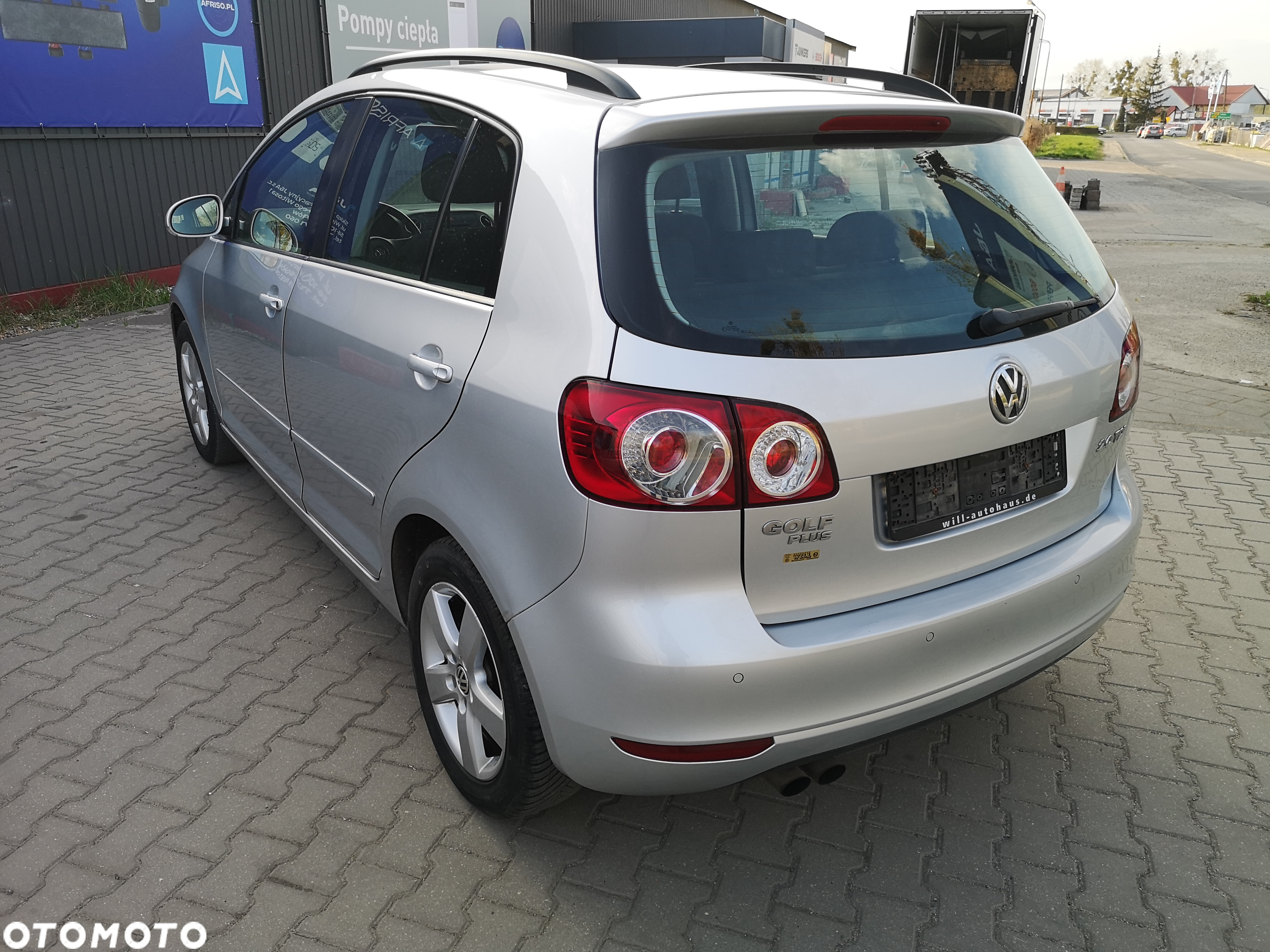 Volkswagen Golf Plus 2.0 TDI DPF Highline - 12