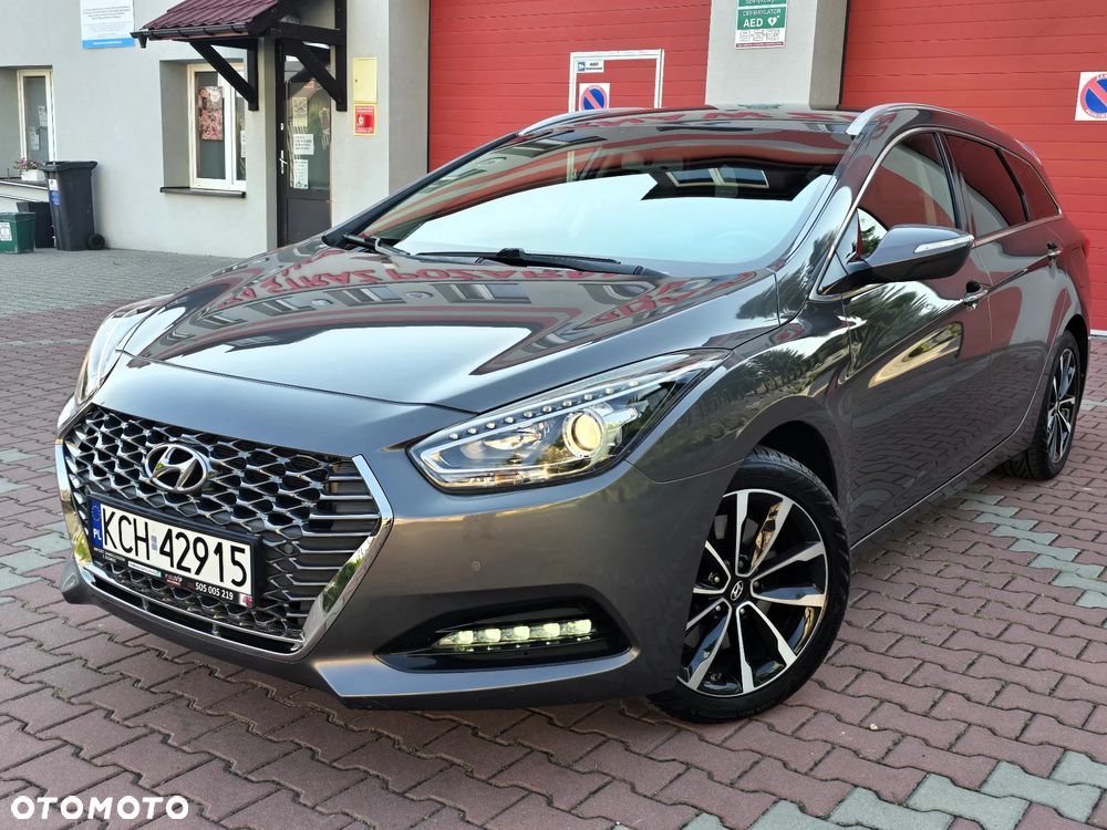 Hyundai i40 1.6 CRDi Comfort - 1