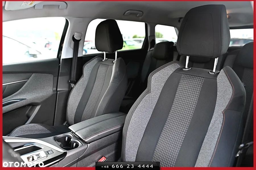 Peugeot 5008 BlueHDI 130 EAT8 Active Pack - 22