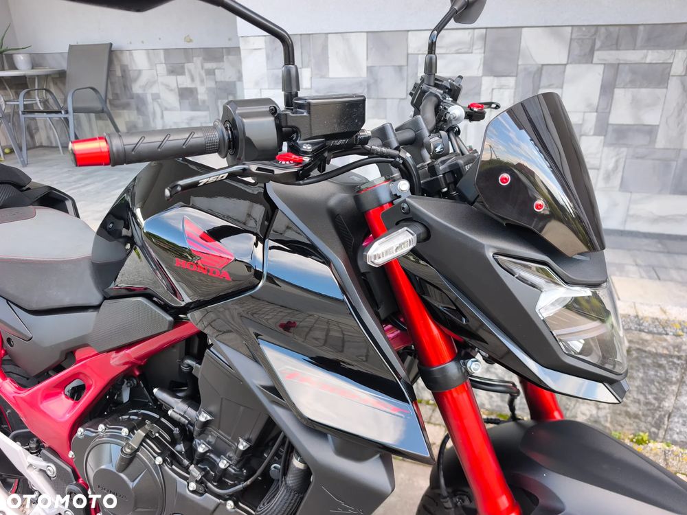 Honda Hornet - 34