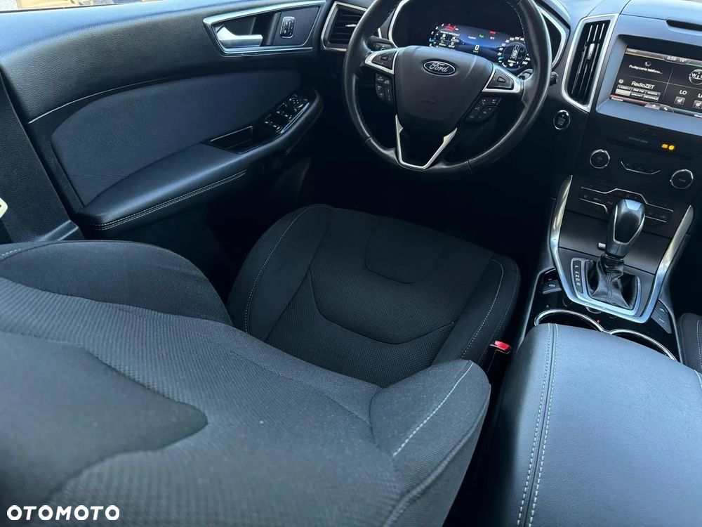 Ford S-Max 2.0 TDCi Titanium PowerShift - 24
