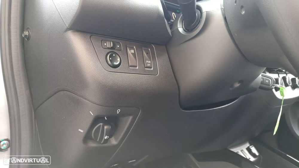 Dacia Spring Comfort Plus - 26