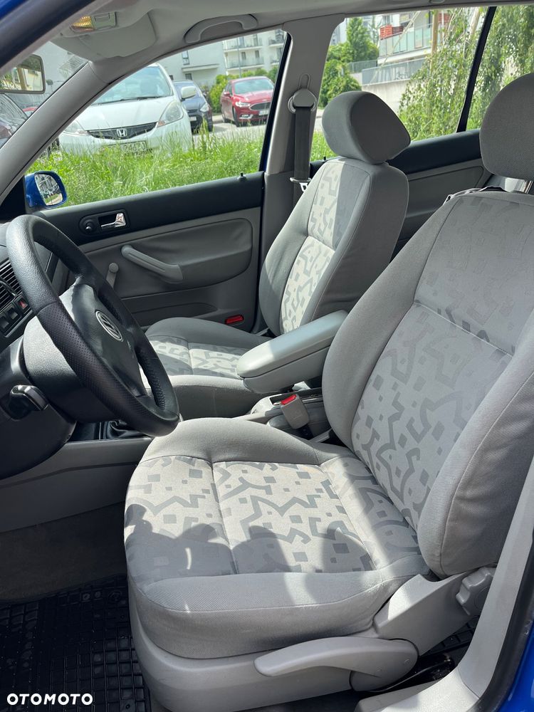 Volkswagen Golf 1.6 Trendline - 13