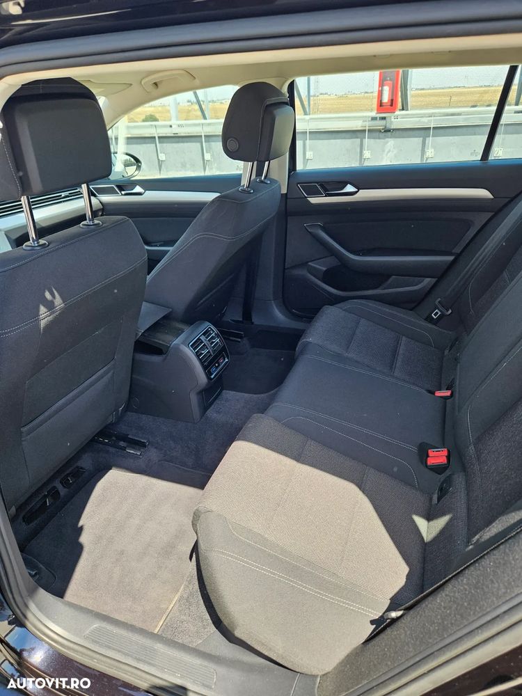 Volkswagen Passat Variant 1.6 TDI (BlueMotion Technology) DSG Comfortline - 14