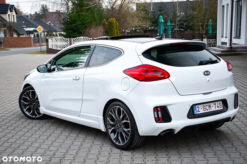 Kia Ceed Cee'd 1.6 T-GDI GT - 12