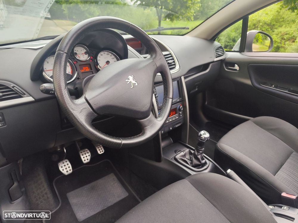 Peugeot 207 CC 1.6 HDi FAP Sport - 16