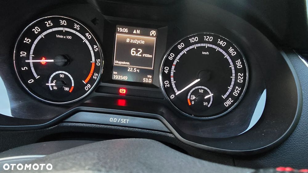 Skoda Octavia 2.0 TDI (Green tec) RS - 16