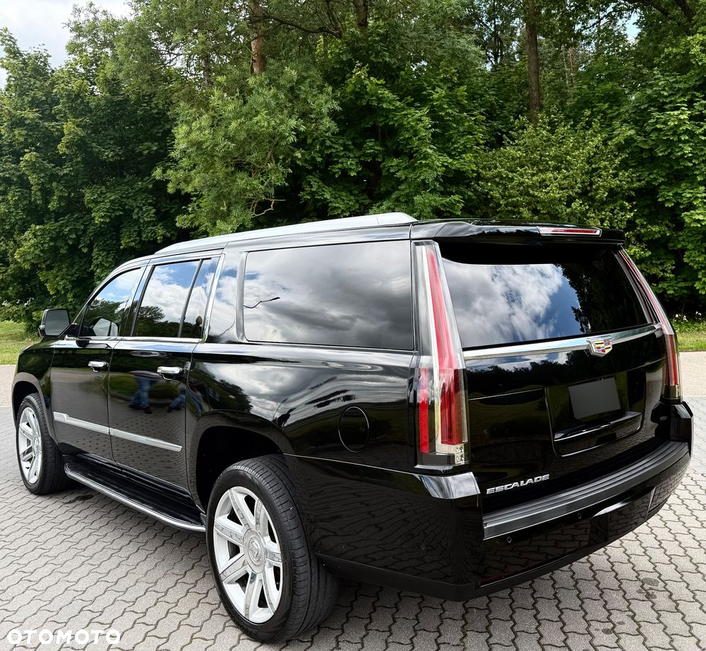 Cadillac Escalade ESV 6.2 V8 AWD AT Platinum - 5