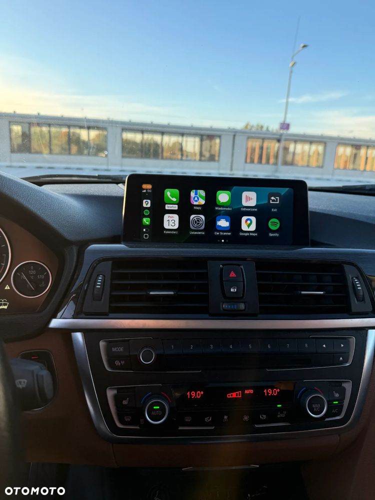BMW Seria 3 - 23