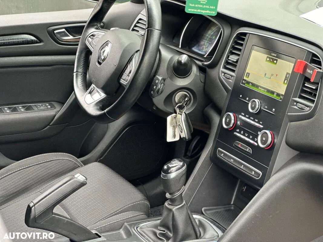 Renault Megane - 7