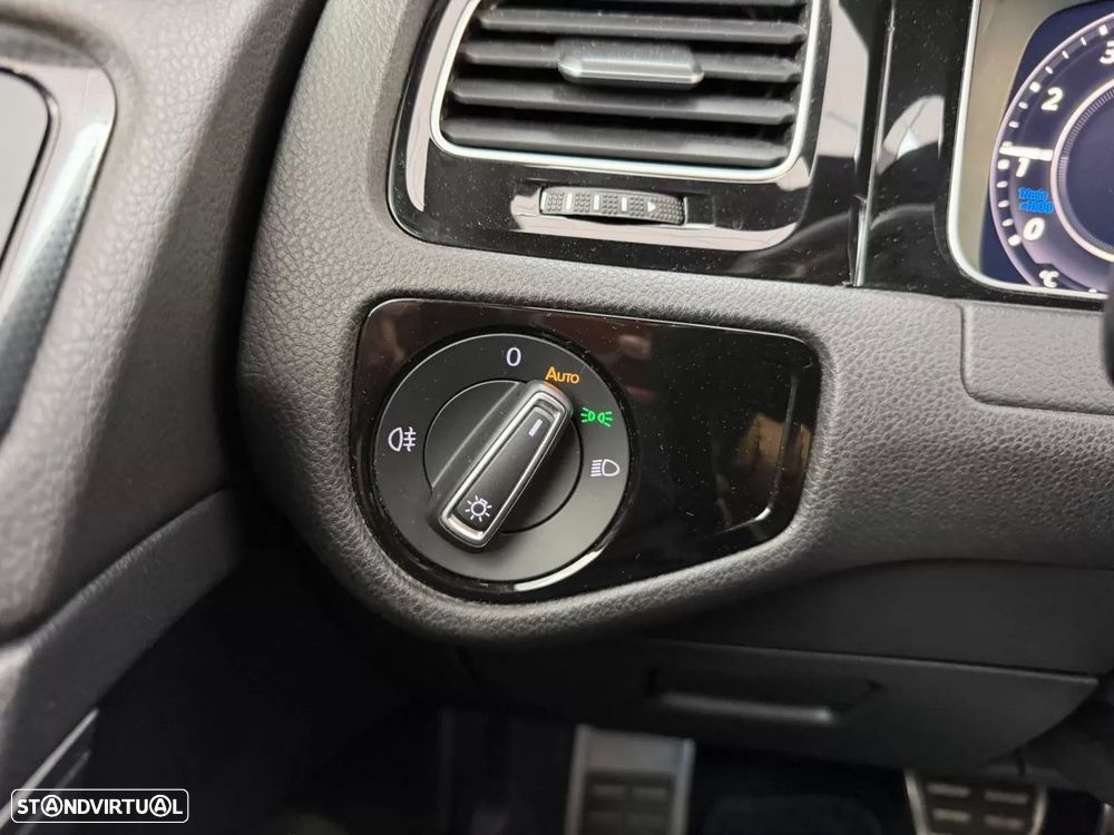 VW Golf 2.0 TSI R DSG - 24